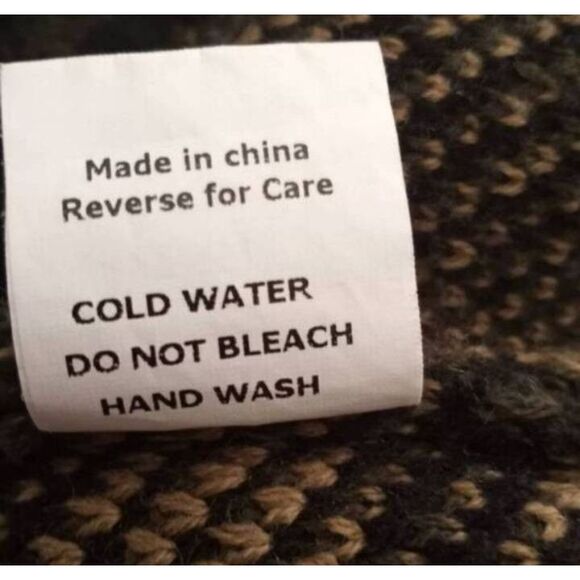 LUMIERE GREEN CAMO ZIP FRONT SWEATER SZ.S EUC. - Picture 7 of 7